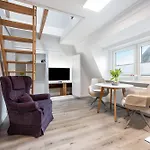 Haus Westsee Og Friesenstil Modern アパート ヴェニングシュテット